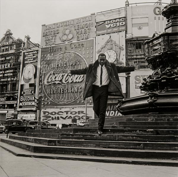 Mike Eghan at Piccadilly Circus, London 1967 © James Barnor / Magnum Photos Mike Eghan at Piccadilly Circus, London 1967 © James Barnor / Magnum Photos