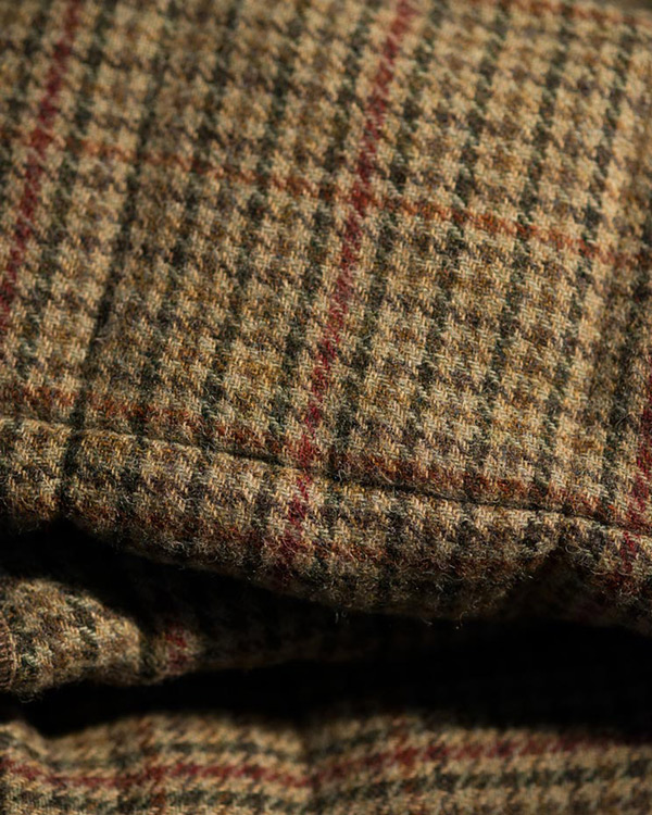 folded-tweed-penfold