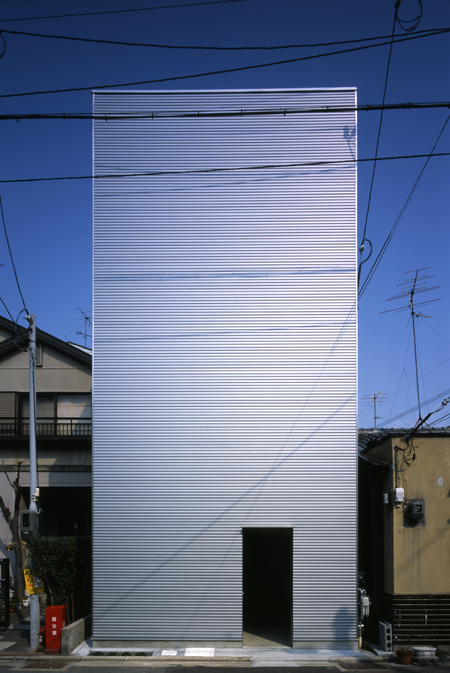 W-Window-House-by-ALPHAville,-exterior-front