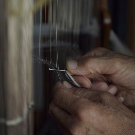 Hosoo-hand-made-fabric