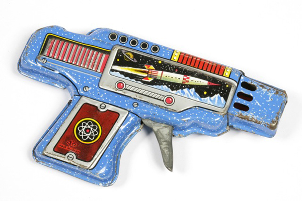 Space-toy-ray-gun-1960_69