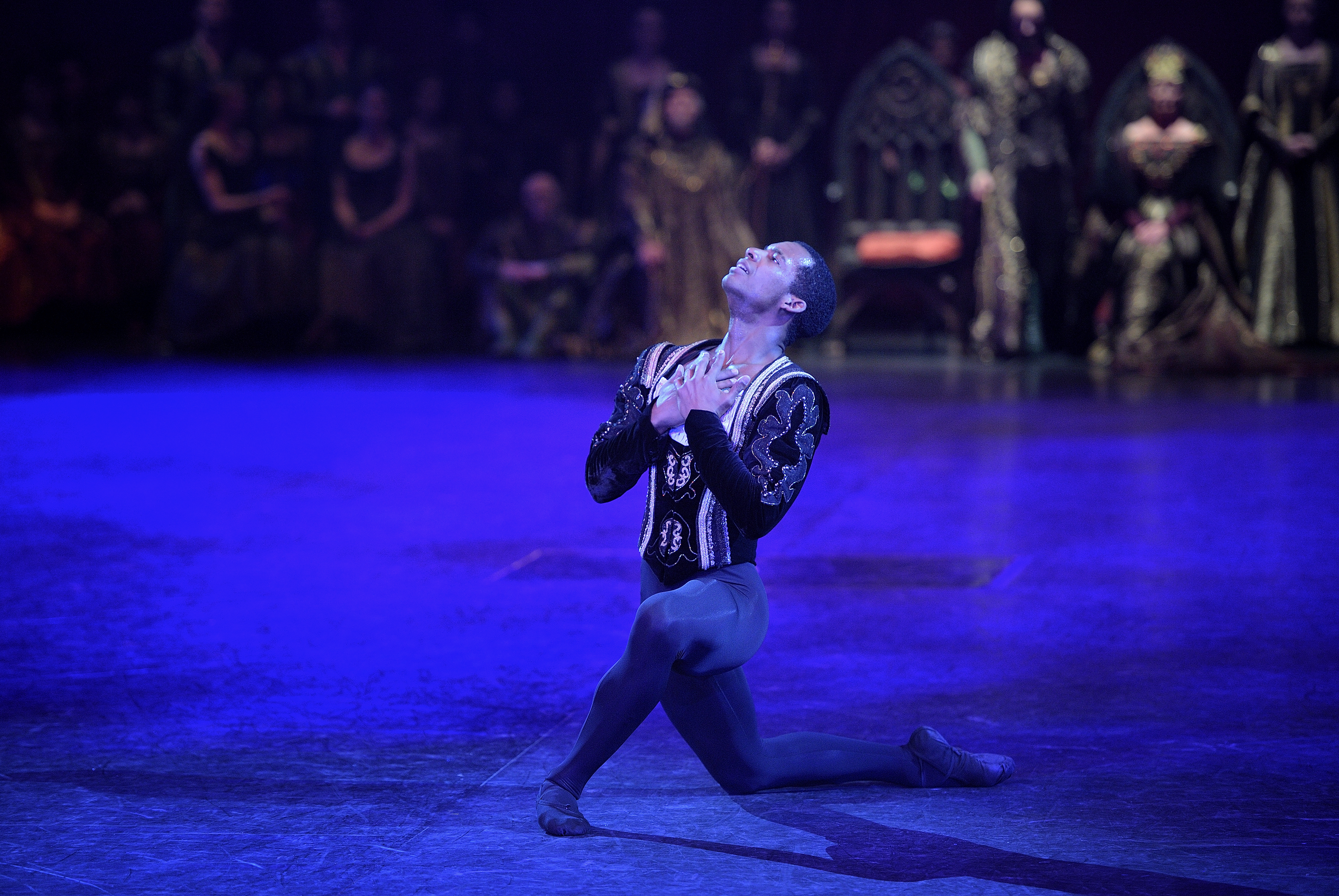 Osiel Gouneo in English National Ballet's Swan Lake in-the-round. Credit Laurent Liotardo